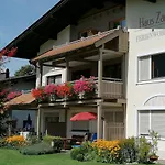 شقة Haus Zangerl
