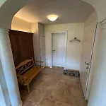 Haus Zangerl * والشسي