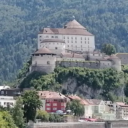 Haus Zangerl شقة والشسي